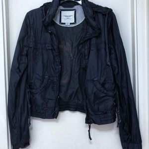 AMERICAN EAGLE rain jacket